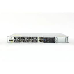 c9300-24t-e catalyst 9300 24port data only ntwk essentials lics required