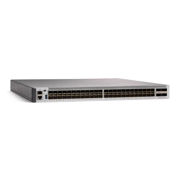 Cisco Catalyst 9500 Series high performance 24-port 1/10/25G switch, NW Ess. License