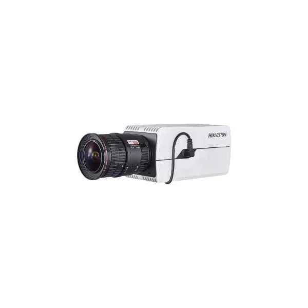 2 MP DeepinView ANPR Moto Varifocal Box Camera