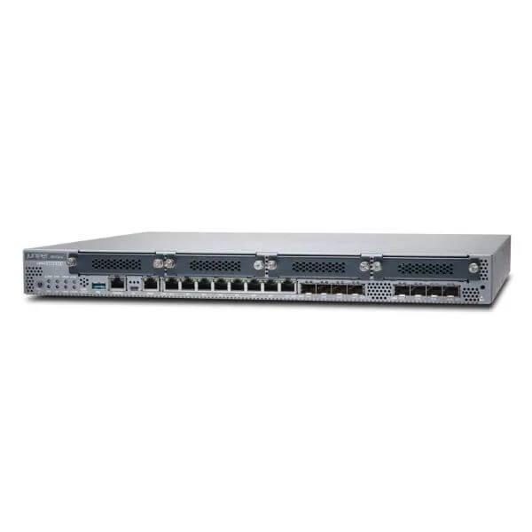 SRX340 Services Gateway includes hardware (16GE, 4x MPIM slots, 4G RAM, 8G Flash, power supply, cable and RMK) and Junos Software Enhanced (Firewall, NAT, IPSec, Routing, MPLS, Switching and Application Security).